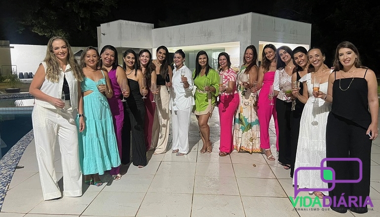 A Nutri Érica Scopel reuniu parceiras para comemorar o dia Internacional da Mulher e lança o Grupo EVAS 