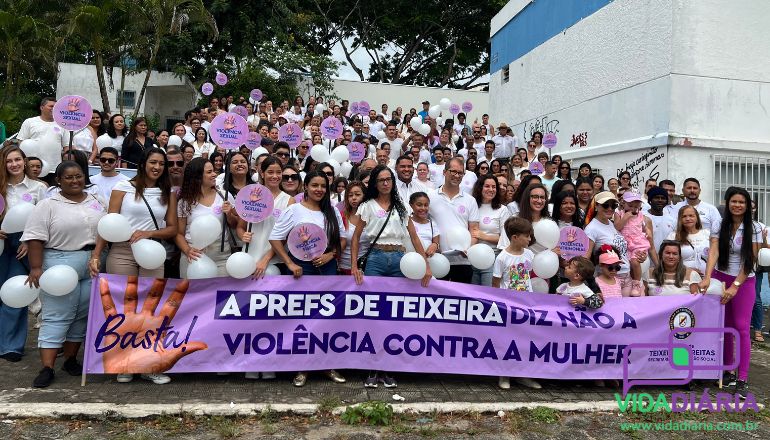Órgãos municipais se unem a essa luta: Aconteceu a caminhada de conscientização ao combate da violência contra a mulher