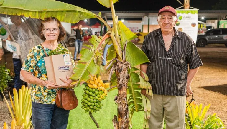 Doação de mudas de árvores e pontos de hidratação da Embasa marcam a 40ª ExpoTeixeira