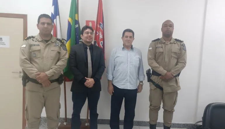 Reunião da Polícia Militar com Justiça Eleitoral aborda ações para as eleições em Teixeira de Freitas