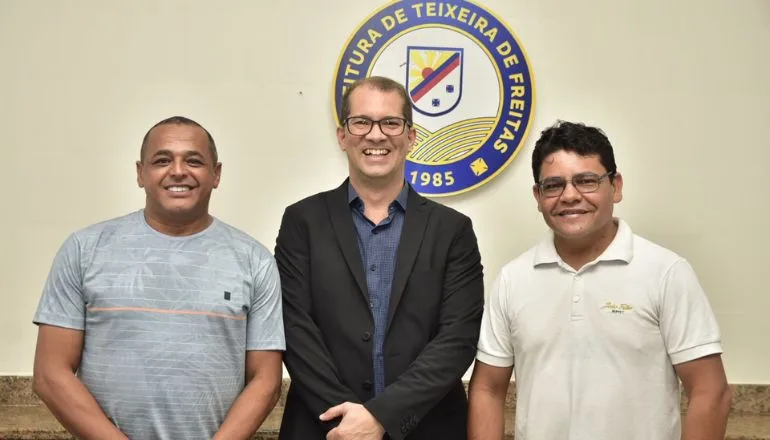 João Garçon destaca parceria em prol de Teixeira de Freitas durante encontro com o prefeito Marcelo Belitardo