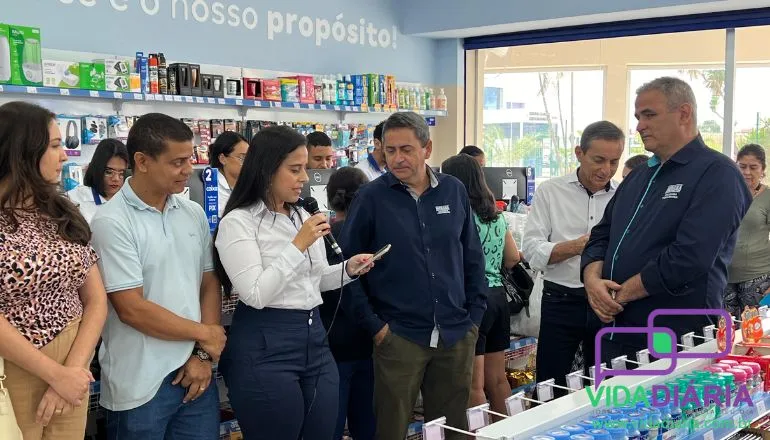 Drogaria Indiana inaugura a 11ª loja em Teixeira de Freitas, ao lado do Hospital Costa das Baleias