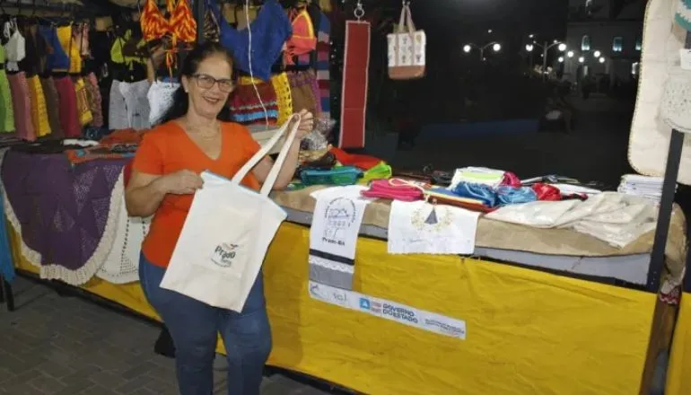 Feira da Economia Solidária movimenta Prado: cultura, sustentabilidade e desenvolvimento local