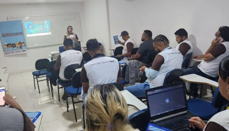 Curso “Jornalismo e Inovação” encerra primeira semana com sucesso em Teixeira de Freitas