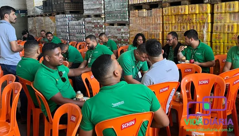 Momento de interação: Checon Distribuidora realizou o tradicional café da manhã de confraternização com todos os colaboradores