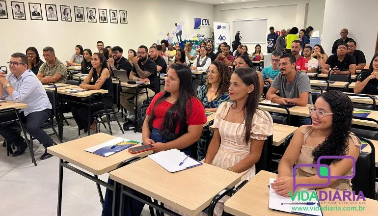 Um verdadeiro Show de Vendas: Palestra com Gilney Lopes foi sucesso de público e aquece o Natal Fantástico CDL