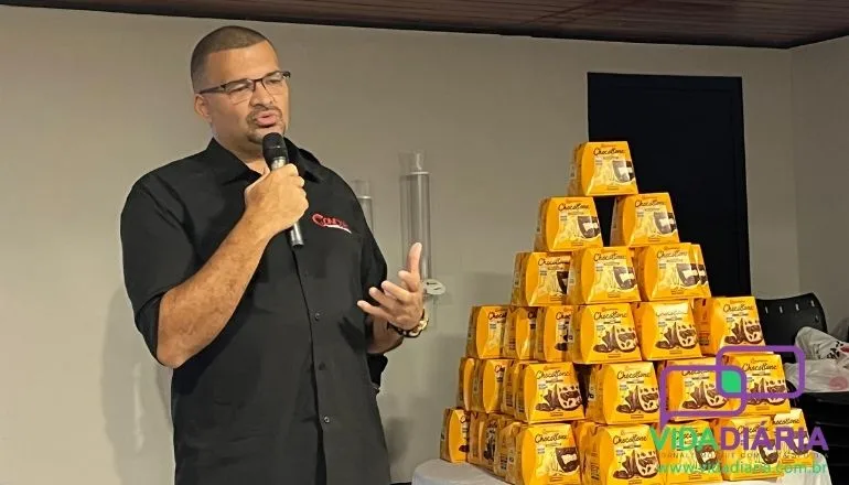 Emoção, alegria, troféus, chocotones e muito mais: Conexão Bahia realizou momento de confraternização e homenagens com os colaboradores