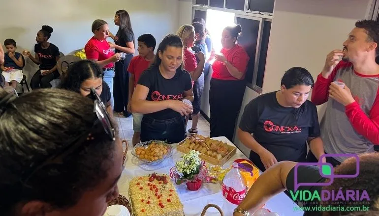 Emoção, alegria, troféus, chocotones e muito mais: Conexão Bahia realizou momento de confraternização e homenagens com os colaboradores