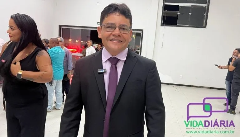 Teixeira: Cerimônia de Diplomação do prefeito, vice-prefeito e dos 19 vereadores eleitos foi realizada na noite desta terça-feira (17) 