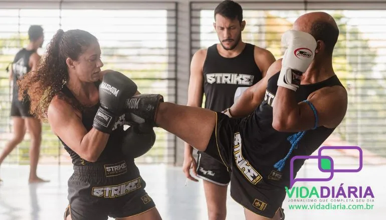 Escola Strike Team realiza neste ano a 12ª graduação de Muay Thai com 28 alunos em Teixeira de Freitas