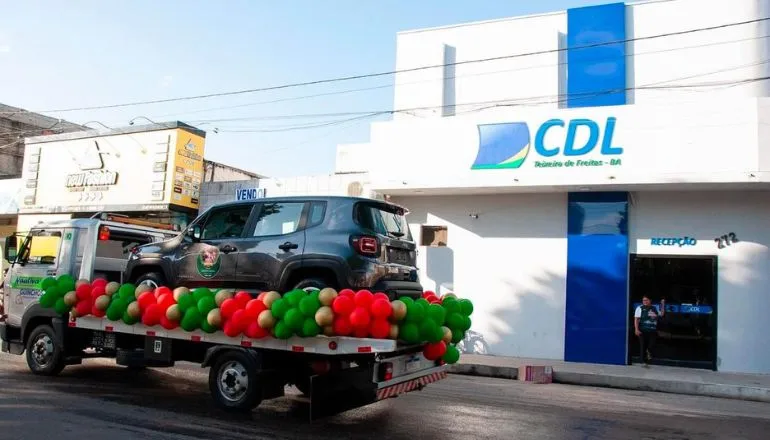 02 caminhões de prêmio e 01 Jeep Renegade: Sorteio dos prêmios do Natal Fantástico CDL será nesta sexta-feira (27)