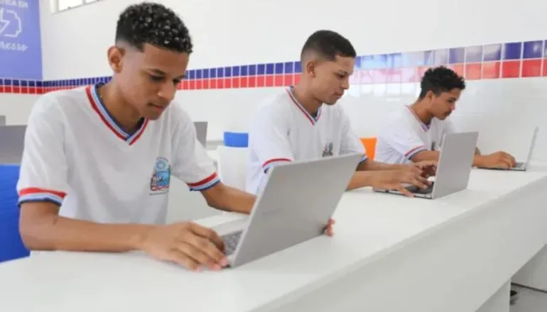 Matrícula da rede estadual de ensino começa nesta segunda-feira (13)