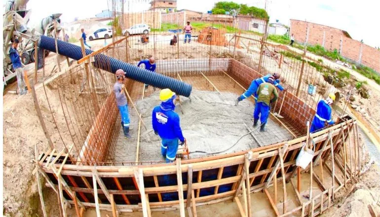 Obras da Prefeitura no bairro Rendenção promovem melhorias estruturais e qualidade de vida; saiba mais