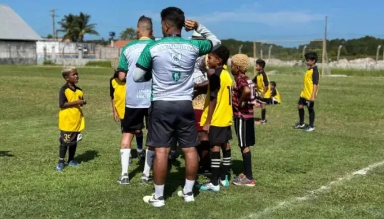 Mucuri sedia peneira com 270 atletas com a participarão de olheiros do Atlético e América Mineiro