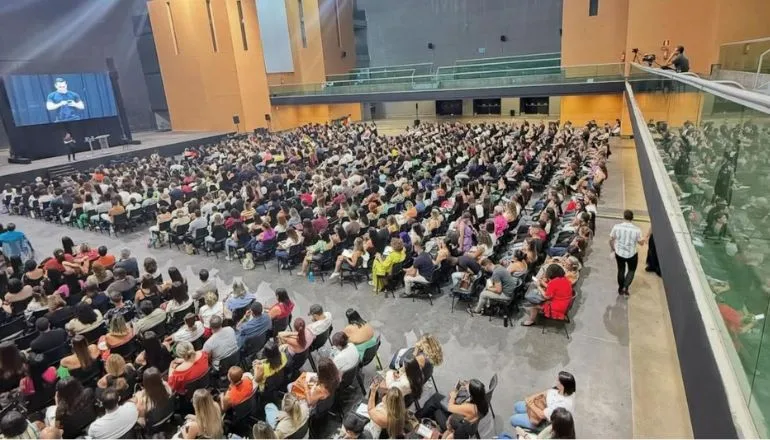 Teixeira de Freitas recebe a “Imersão em Inteligência Emocional – Método EVO/Impacto” com Márcio Micheli