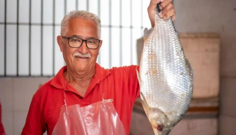 Peixaria do Mercado Municipal se prepara para atender a demanda da Semana Santa