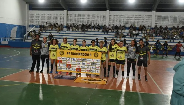 Prefeitura de Teixeira de Freitas celebrou o 1º de Maio com esporte, geração de renda e cidadania; confira