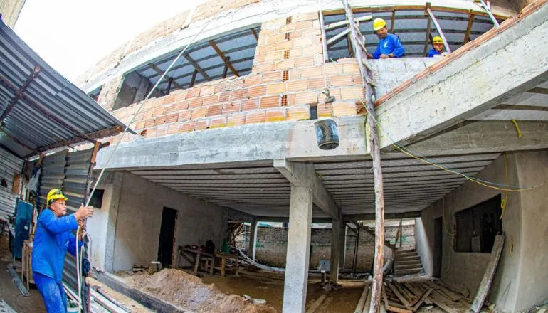 Obras da Escola Jardim Caraípe seguem em ritmo acelerado