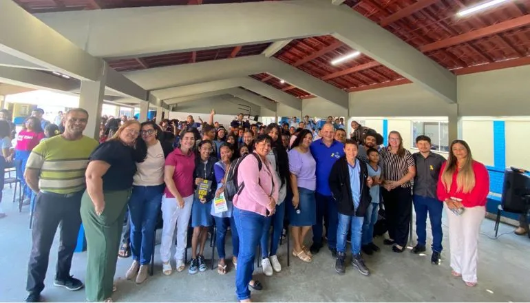 Maio Amarelo mobiliza escolas de Itamaraju por um trânsito mais seguro
