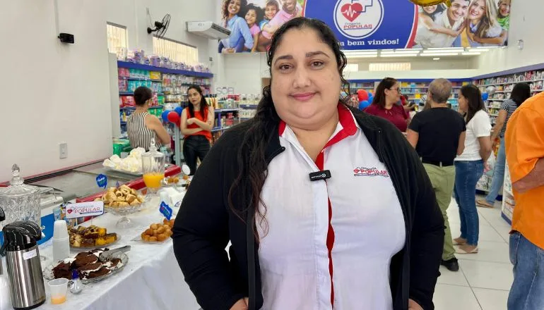 Drogaria Popular comemora cinco anos com nova sede, bênção especial e dia de festa no Colina Verde