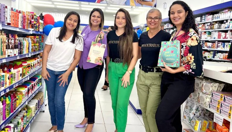 Drogaria Popular comemora cinco anos com nova sede, bênção especial e dia de festa no Colina Verde