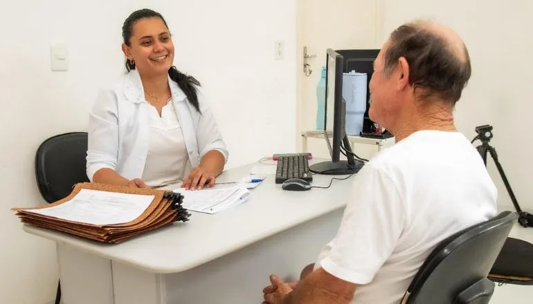 Com mais de 400 sessões mensais de fisioterapia, projeto FISIUS garante atendimento mais próximo dos teixeirenses