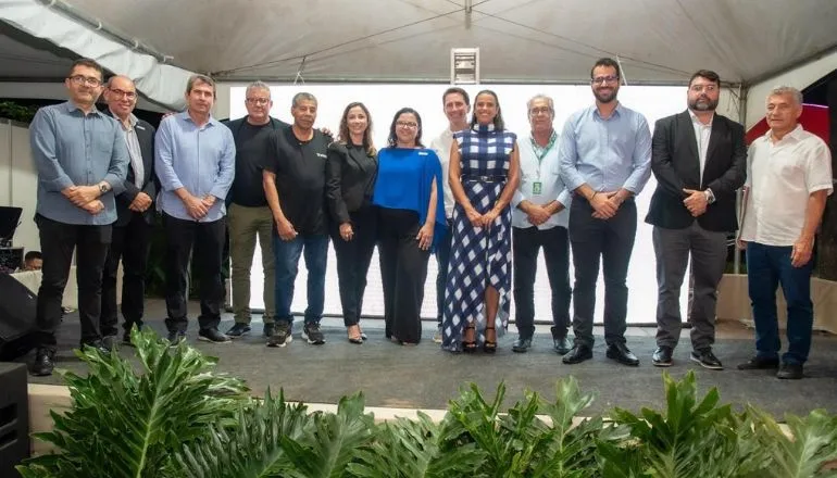 Abertura da FENEC movimenta Teixeira de Freitas e destaca potencial econômico da região