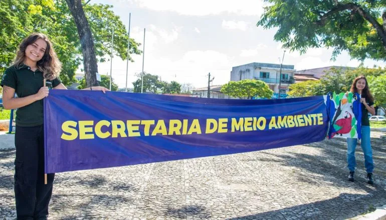 Prefeitura de Teixeira de Freitas inicia Mês do Meio Ambiente com drive thru de mudas nativas da Mata Atlântica; confira programação