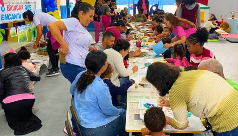 Creches e escolas municipais de Educação Infantil celebram a ‘Semana do Brincar’ em Teixeira de Freitas