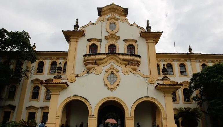 Estudantes de escolas públicas aumentam presença nas universidades