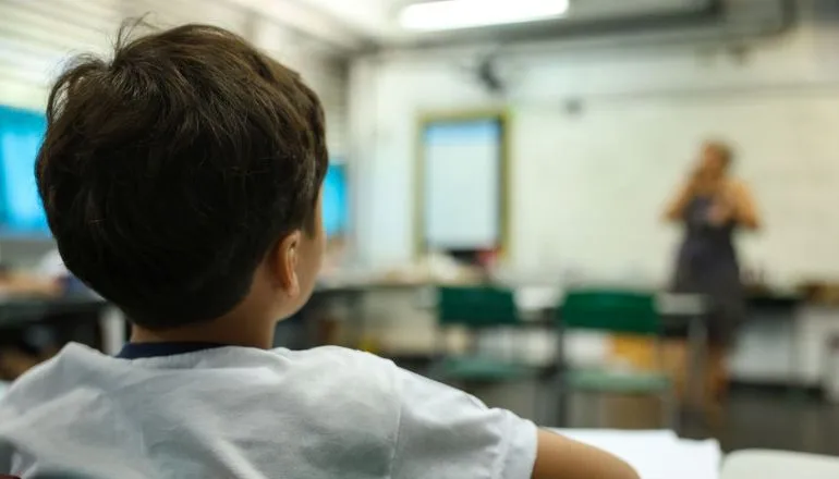 Acesso à educação avança no Brasil, mas sem atingir maioria das metas
