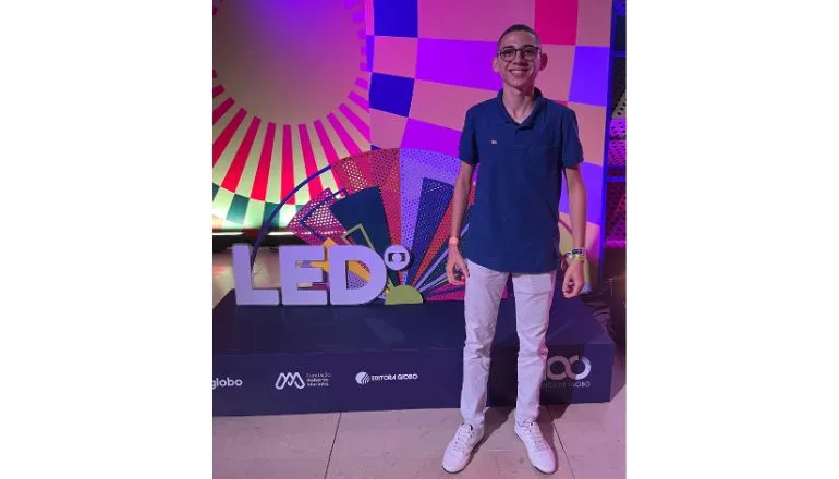 Jovem de Teixeira de Freitas é reconhecido nacionalmente por projeto de incentivo à doação de sangue