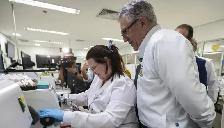 Centro de diagnósticos para câncer aumenta capacidade do SUS