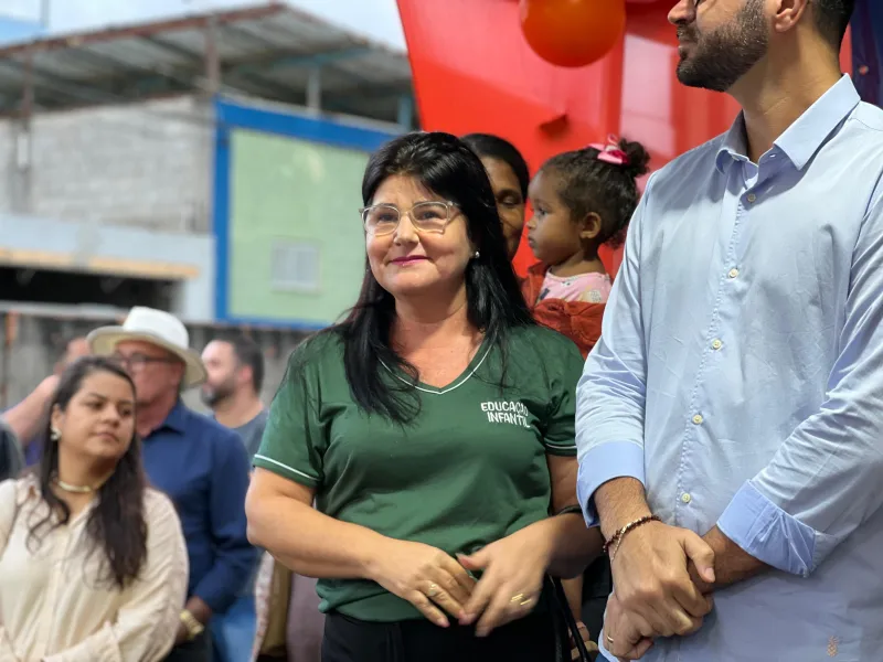 Assinatura da Ordem de Serviço retoma obra da creche no bairro Colina Verde após 10 anos de abandono