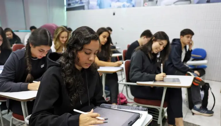 Começam nesta segunda-feira as inscrições do Fies para o 2º semestre