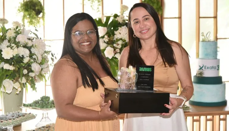 Exata Contabilidade celebra 30 anos em grande estilo com festa marcante para colaboradores no Sítio Amor e Cana