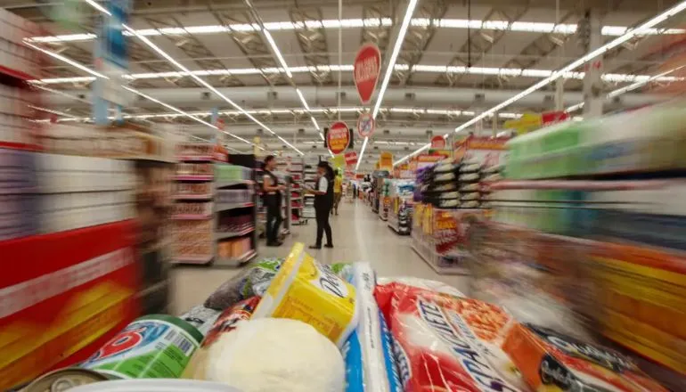 Prévia da inflação oficial de agosto recua 0,14%, diz IBGE