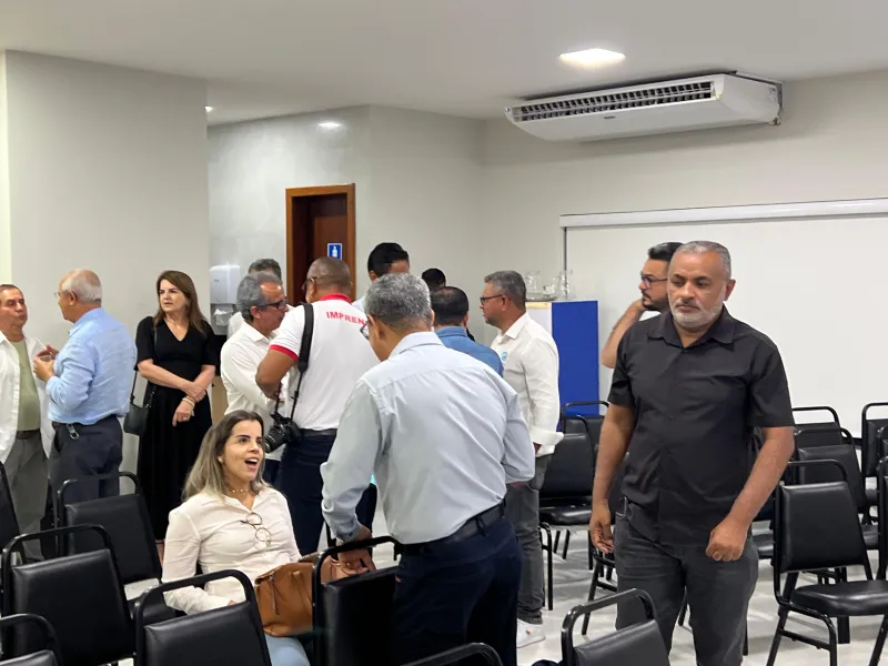 CDL lança Campanha Natal Premiado 2025 em Teixeira de Freitas; você poderá ganhar um Jeep Renegade 