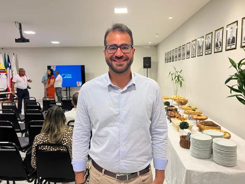 CDL lança Campanha Natal Premiado 2025 em Teixeira de Freitas; você poderá ganhar um Jeep Renegade 