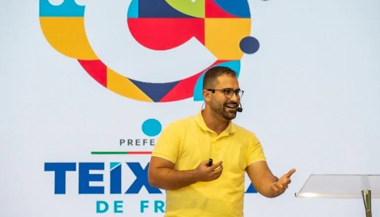 Cultura e saúde: palestra encerra campanha Setembro Amarelo no município