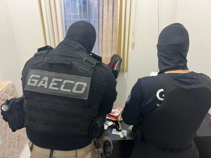 MPBA cumpre mandado de busca contra operador de comércio ilegal de veículos adulterados em Teixeira MPBA cumpre mandado de busca contra operador de comércio ilegal de veículos adulterados em Teixeira