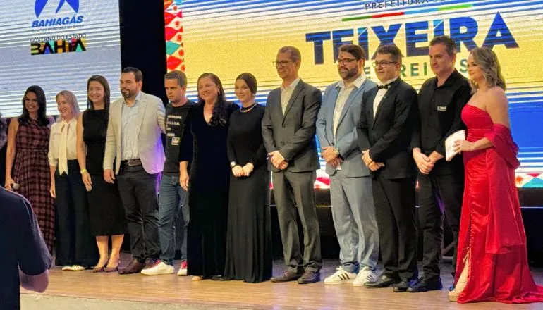 Noite glamurosa: 12º Festival Sabores de Teixeira inicia com diversidade culinária e atrações culturais