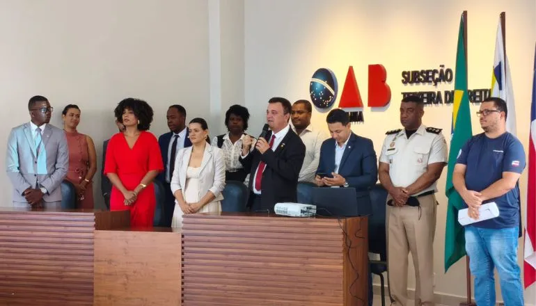 Comandante da 87ª CIPM destaca importância da inteligência policial e das escolhas individuais em debate da OAB sobre encarceramento racial Comandante da 87ª CIPM destaca importância da inteligência policial e das escolhas individuais em debate da OAB sobre encarceramento racial