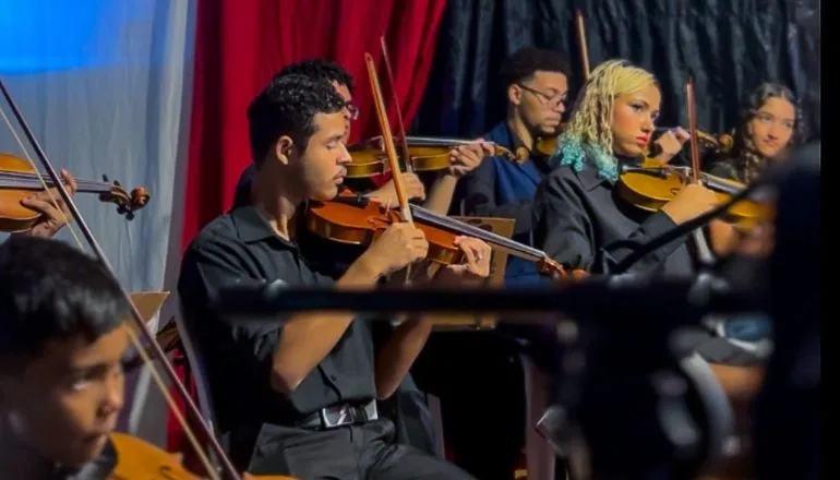 Orquestrando o Cinema encanta o público em concerto no CEMAS Orquestrando o Cinema encanta o público em concerto no CEMAS