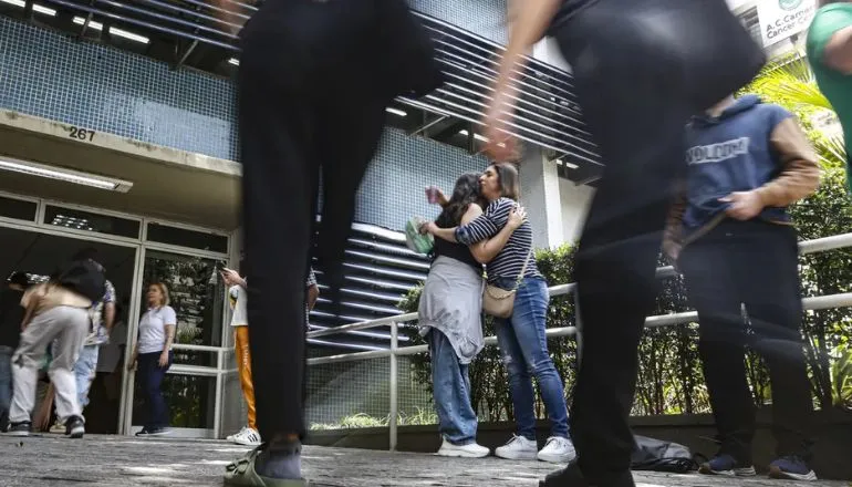 Enem 2025: saiba o que é permitido levar no primeiro dia de provas Enem 2025: saiba o que é permitido levar no primeiro dia de provas