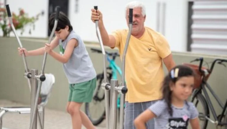 Domingo é Lazer reúne mais de 800 pessoas em Teixeira de Freitas