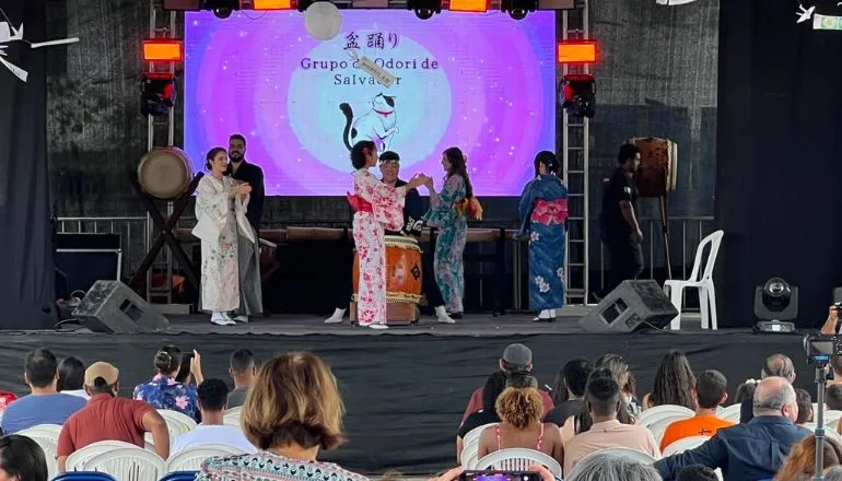 1º Bon Odori celebra a cultura japonesa em Teixeira de Freitas com sucesso de público e muita alegria 1º Bon Odori celebra a cultura japonesa em Teixeira de Freitas com sucesso de público e muita alegria