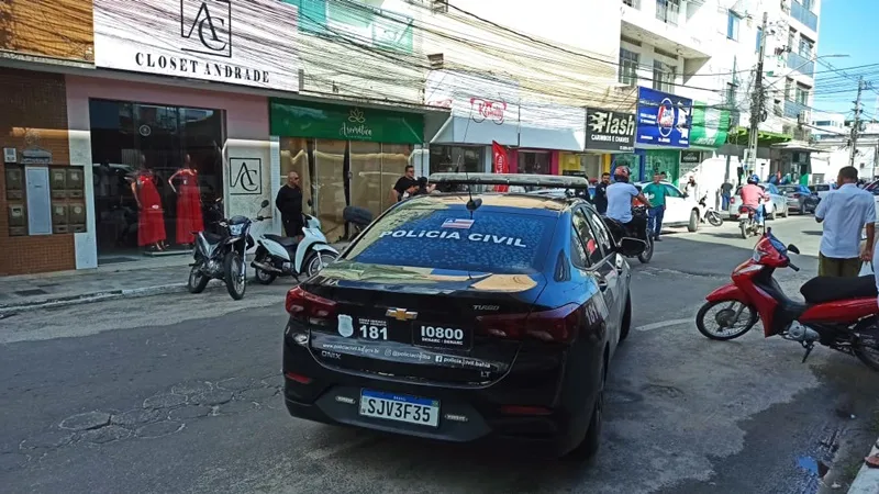 Empresário é morto a tiros dentro do próprio estabelecimento no Centro de Teixeira de Freitas