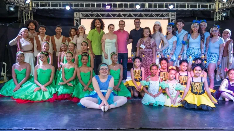 Festival Cultural abre programação em Teixeira de Freitas com grande participação do público Festival Cultural abre programação em Teixeira de Freitas com grande participação do público