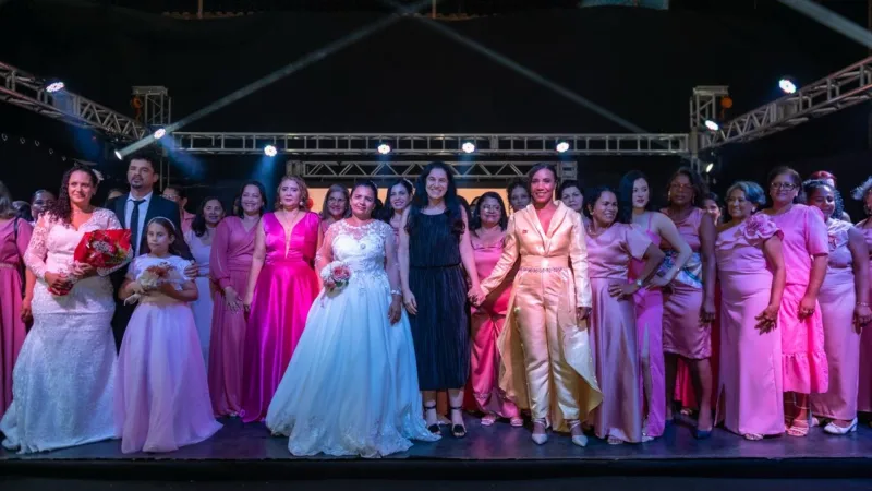 Festival Cultural de Teixeira de Freitas celebra música, moda e dança no terceiro dia de programação